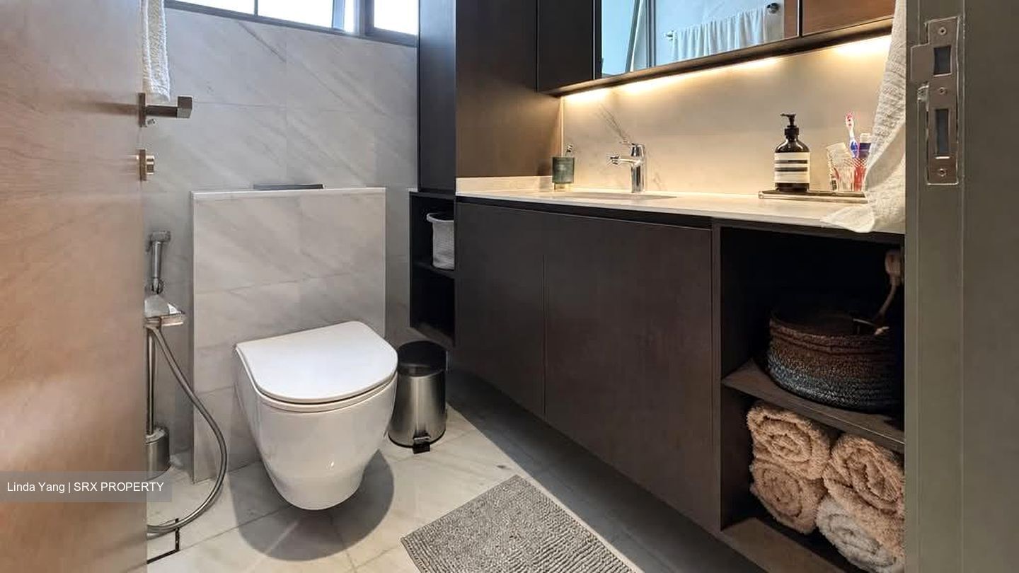 Cyan (D10), Condominium #593537241